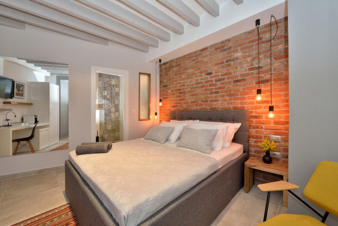 DVOKREVETNA SOBA S BRAČNIM KREVETOM I POGLEDOM NA GRAD, Apartments Mareta Exclusive Zadar