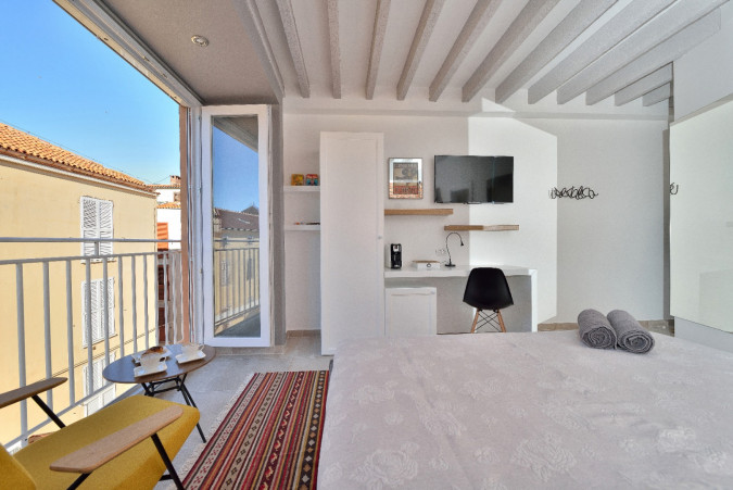 DVOKREVETNA SOBA S BRAČNIM KREVETOM I POGLEDOM NA GRAD, Apartments Mareta Exclusive Zadar