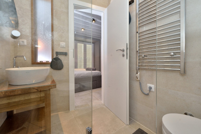DVOKREVETNA SOBA S BRAČNIM KREVETOM I POGLEDOM NA GRAD, Apartments Mareta Exclusive Zadar